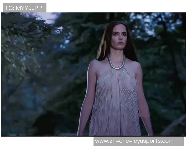 豪门足球风云中的三刀两狐揭示了权力与欲望的交织与博弈